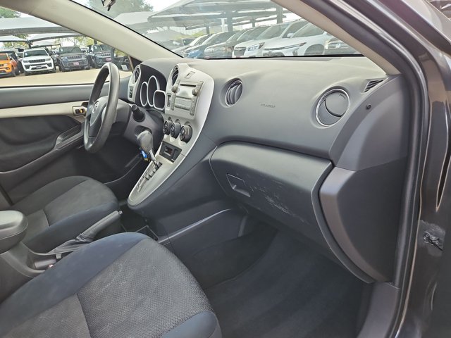 Used 2010 Toyota Matrix FWD image 17