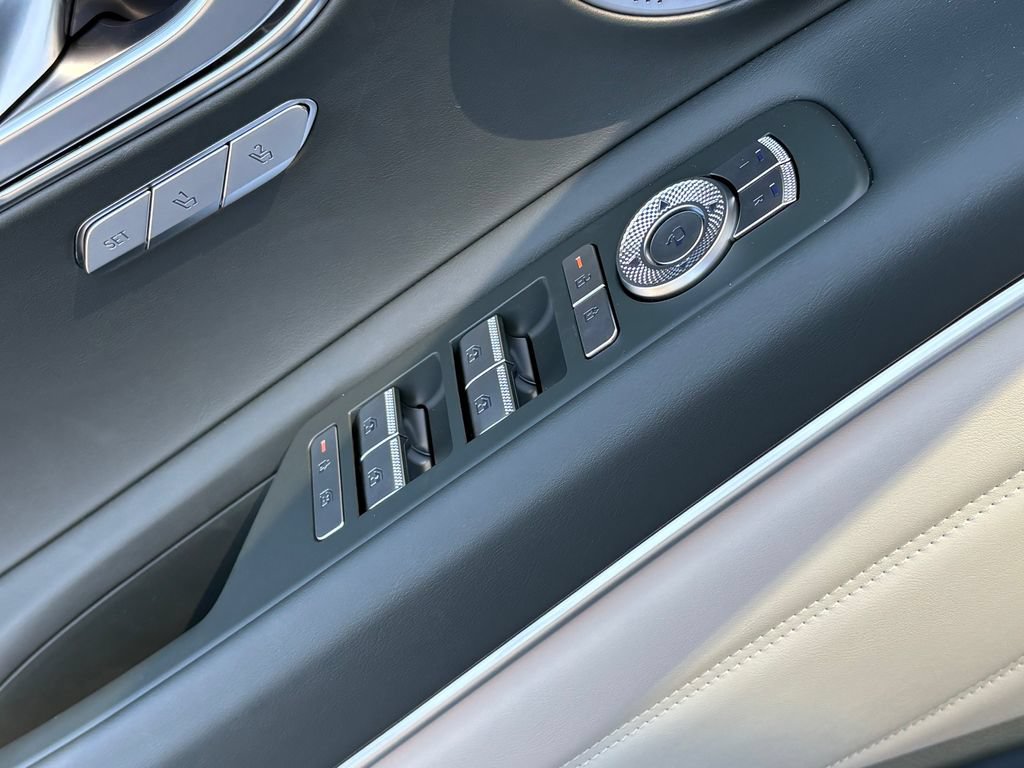 New 2027 Genesis GV80 3.5T e-SC AWD/4WD image 12