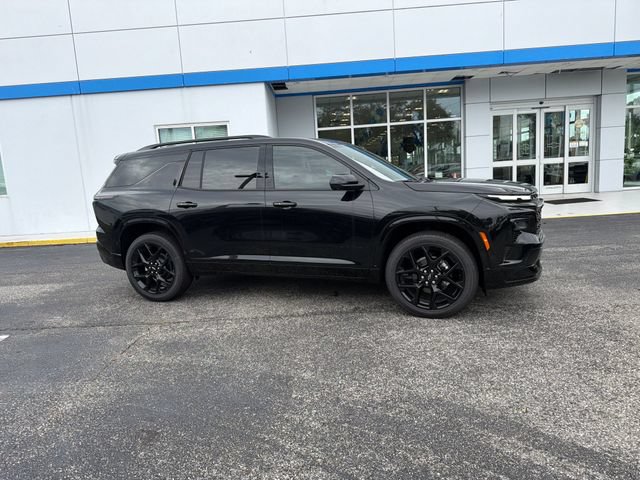 New 2026 Chevrolet Traverse RS w/ LPO, Floor Liner Package FWD image 13