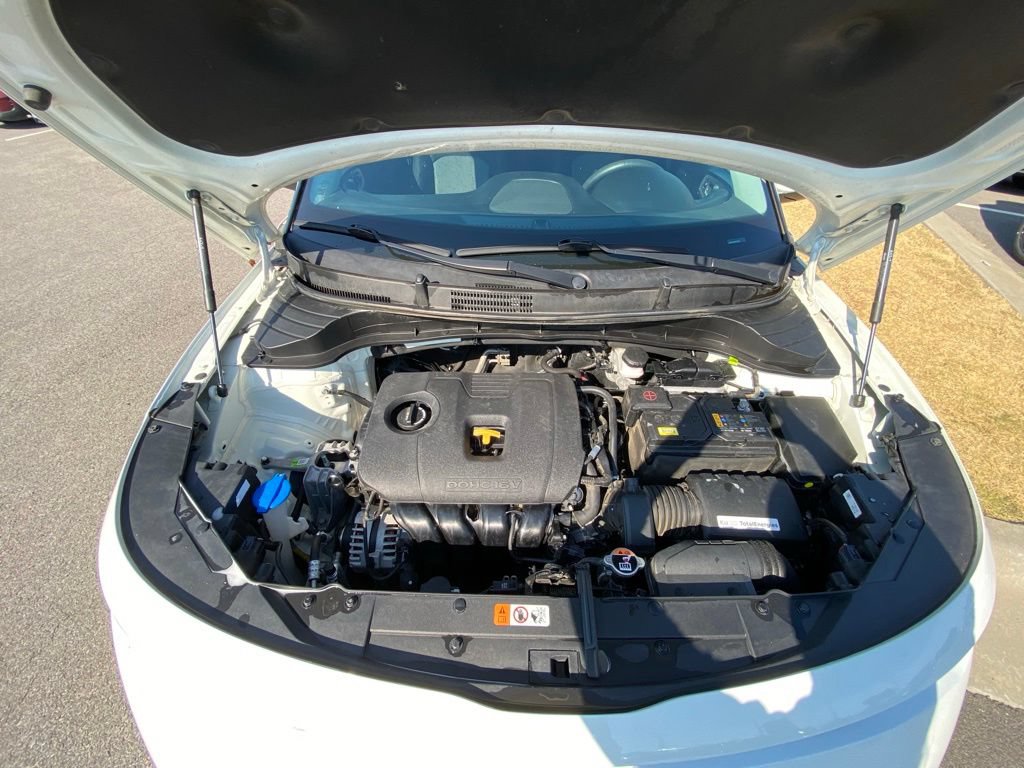 Used 2024 Kia Soul LX w/ Option Group 015 FWD image 32
