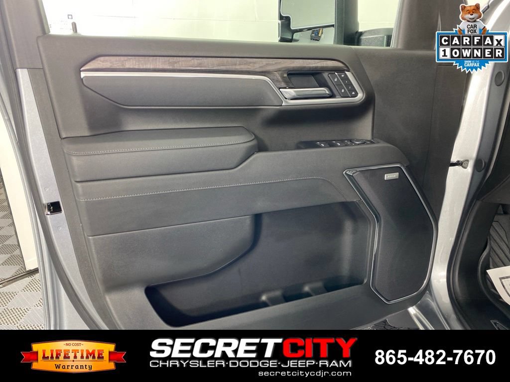 Used 2025 Chevrolet Silverado 2500 LTZ w/ Trail Boss Package AWD/4WD image 12