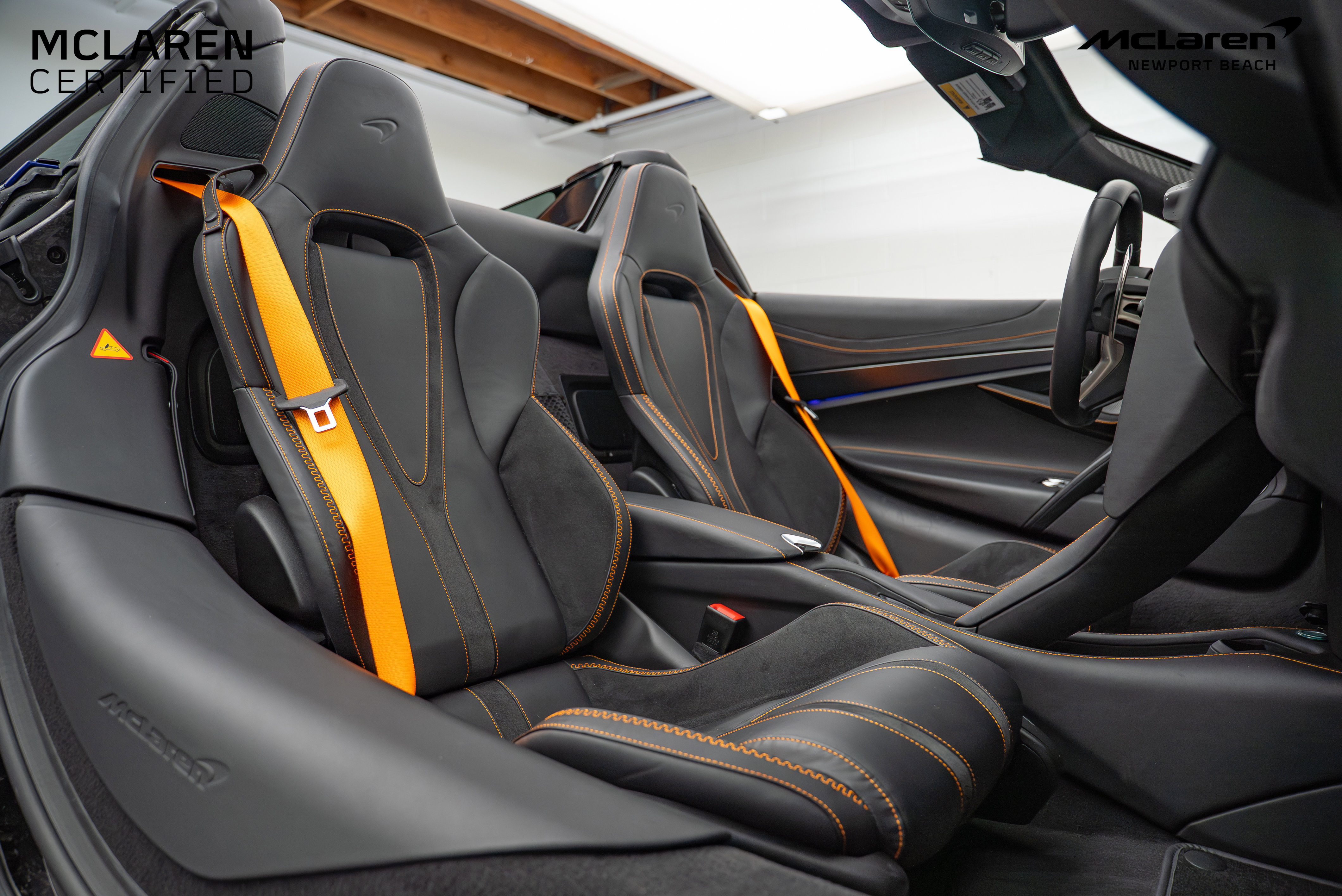Used 2025 McLaren 750S Spider RWD image 43