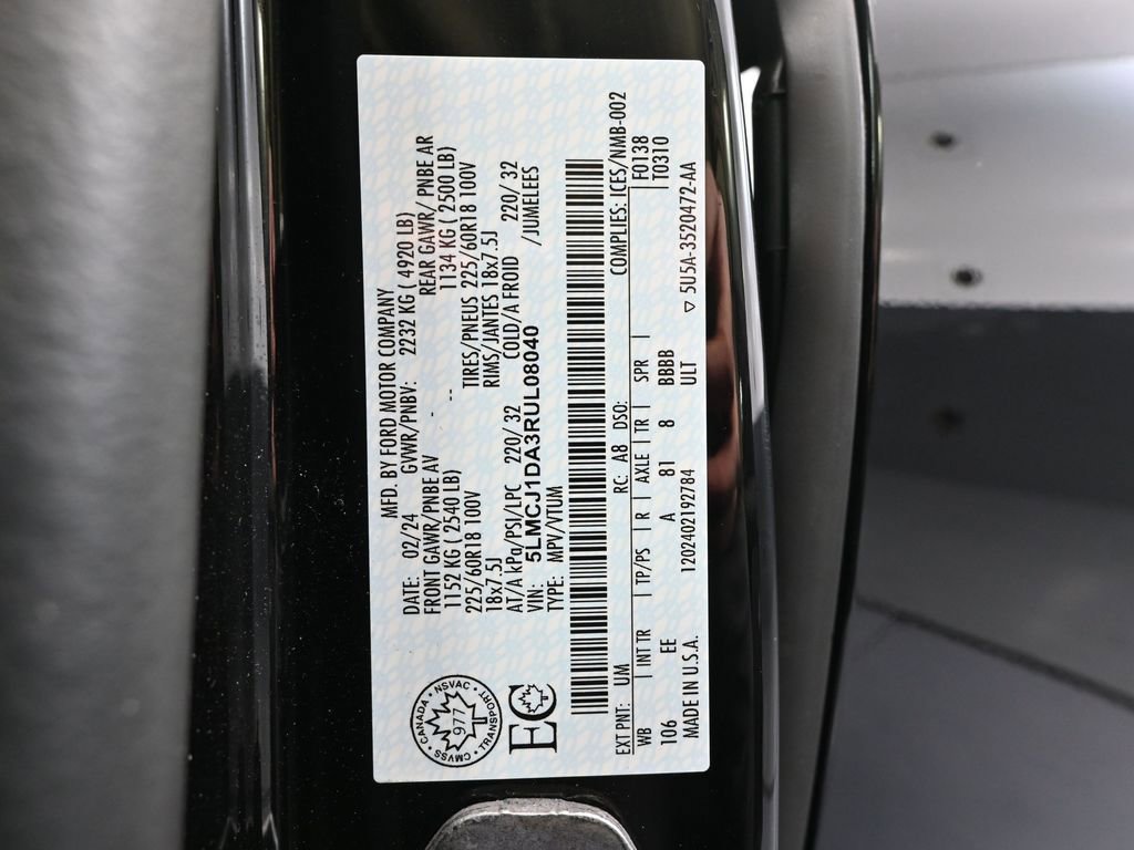 Used 2024 Lincoln Corsair Premiere image 50