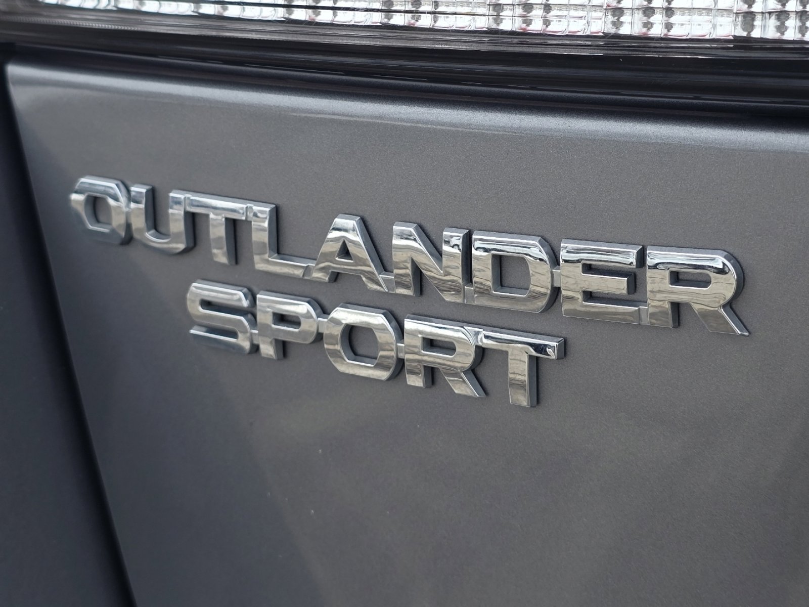 Used 2021 Mitsubishi Outlander Sport SE image 10