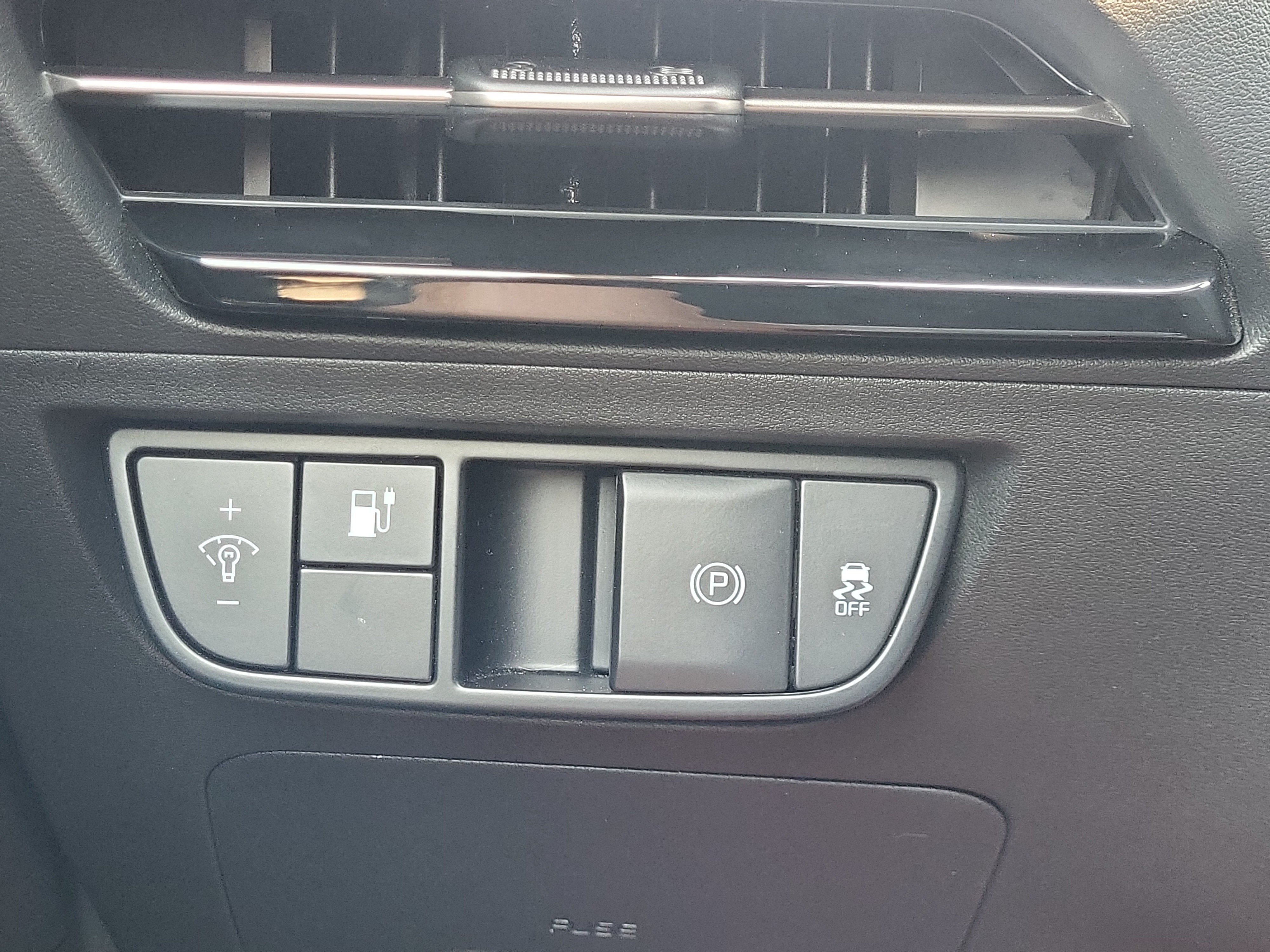 Used 2025 Kia EV6 Light AWD/4WD image 28