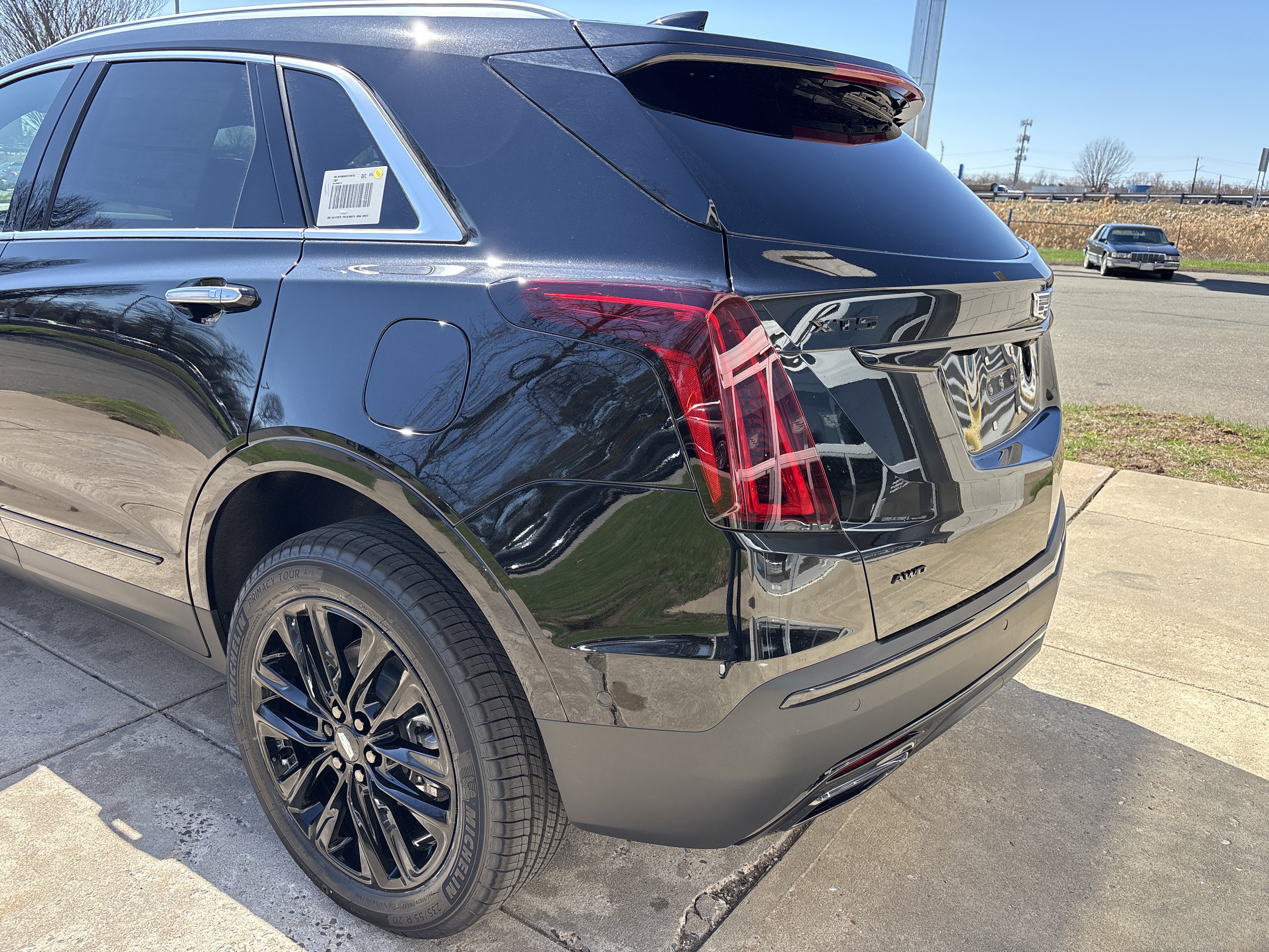 New 2026 Cadillac XT5 Premium Luxury w/ LPO, ONYX Package AWD/4WD image 20