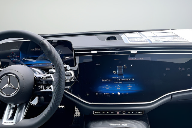 New 2026 Mercedes-Benz E 53 AMG e 4MATIC Sedan image 8