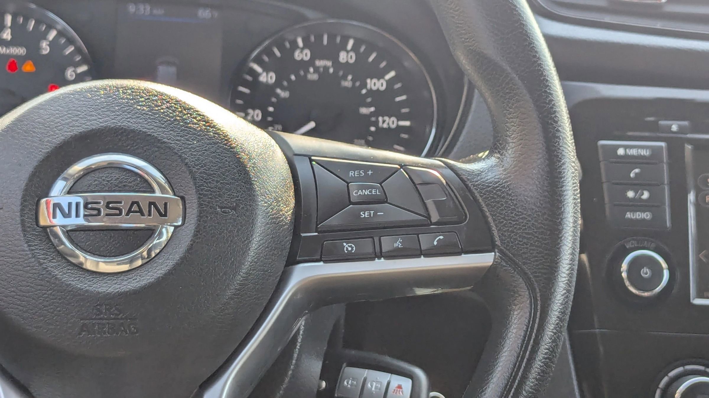 Used 2018 Nissan Rogue S FWD image 21