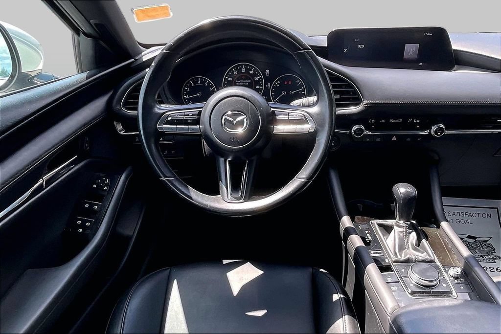 Used 2023 MAZDA MAZDA3 s FWD image 5
