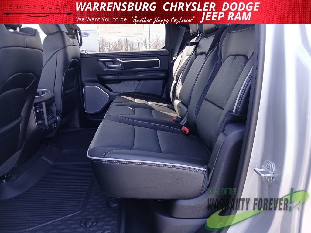 New 2026 RAM 1500 Laramie AWD/4WD image 14