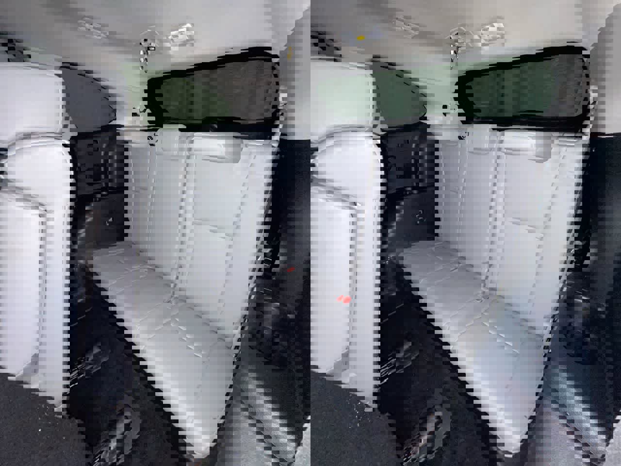 Used 2020 Toyota Highlander XLE image 24