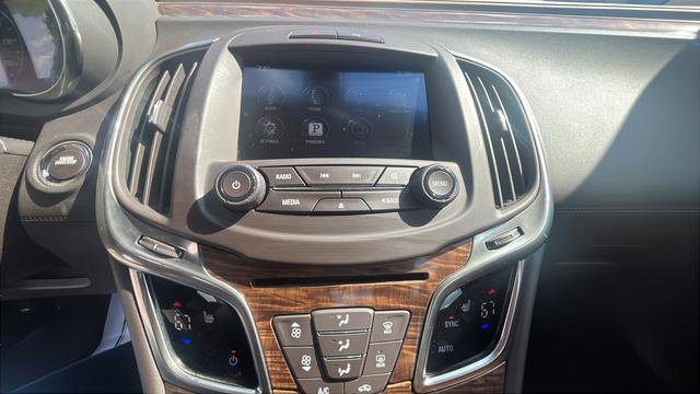 Used 2014 Buick LaCrosse Leather FWD image 17