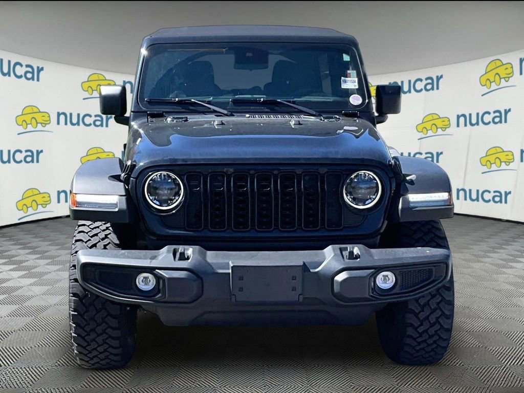 Used 2024 Jeep Wrangler Unlimited Sport AWD/4WD image 2
