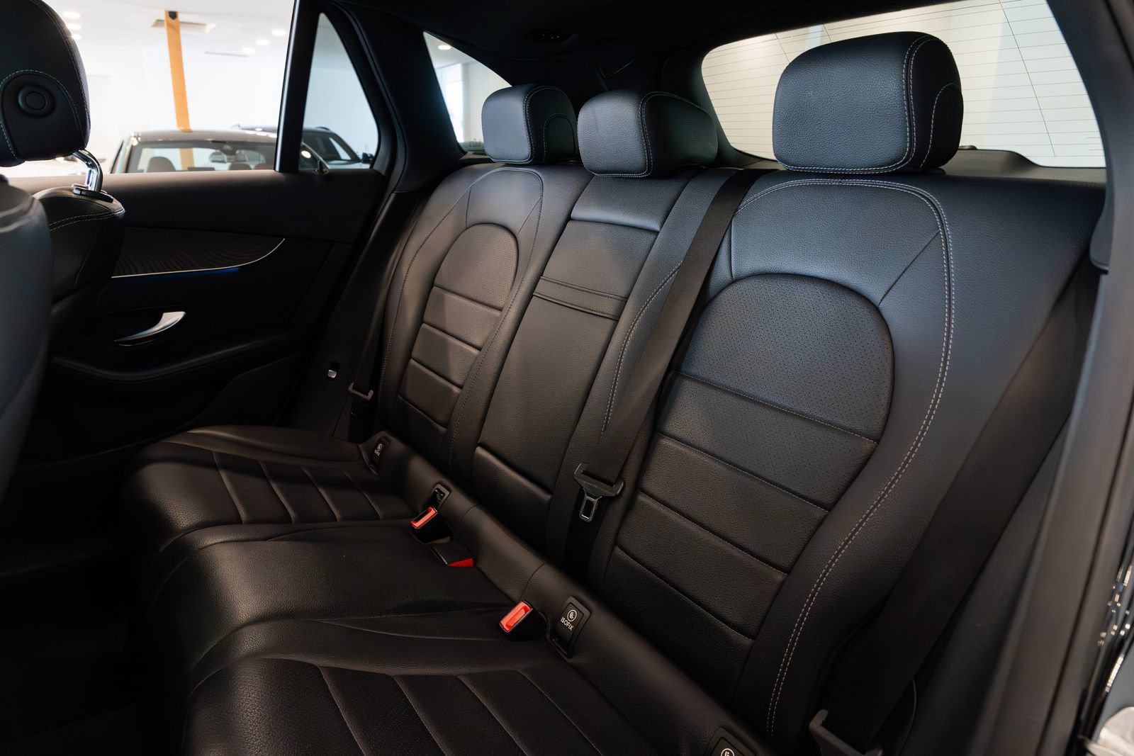 Used 2017 Mercedes-Benz GLC 300 4MATIC image 20