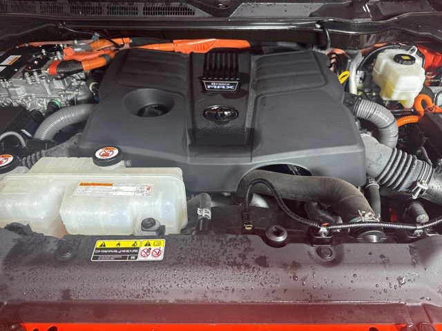 Used 2022 Toyota Tundra TRD Pro w/ TRD Pro Tow Package AWD/4WD image 9