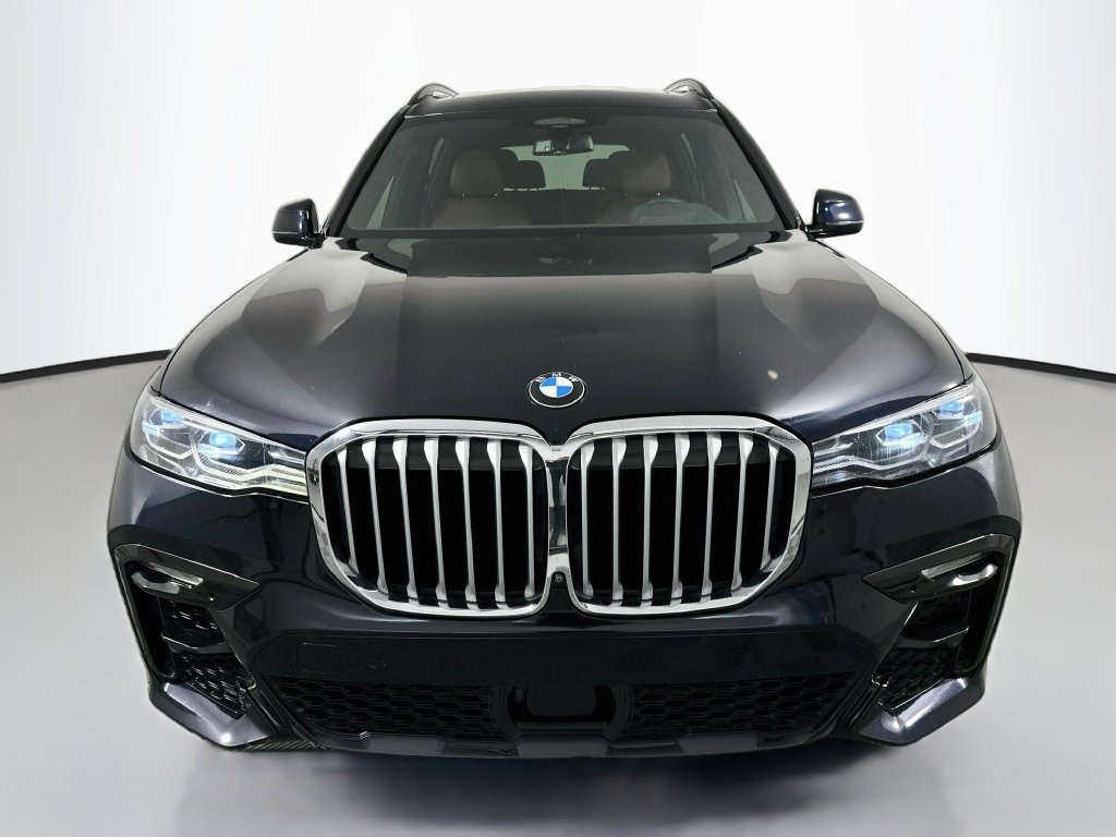 Used 2020 BMW X7 xDrive40i w/ M Sport Package AWD/4WD image 2