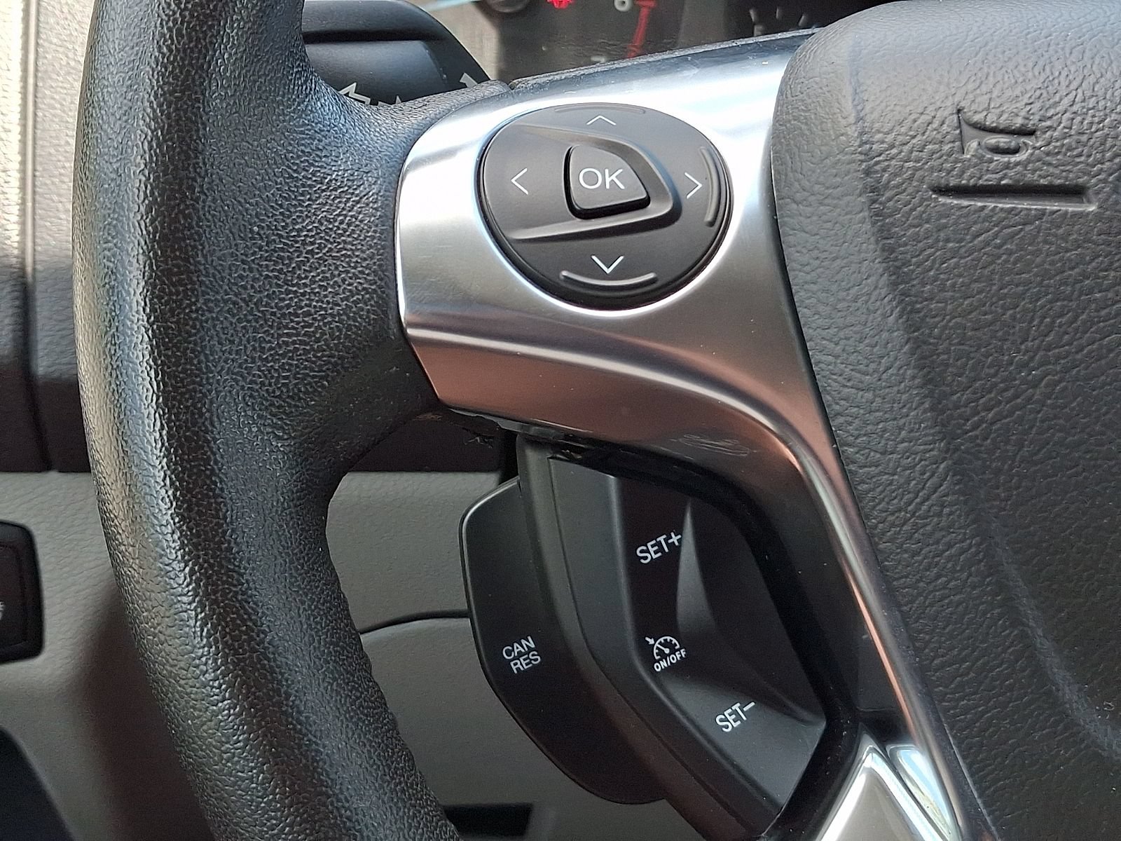 Used 2017 Ford Transit 150 XLT RWD image 25