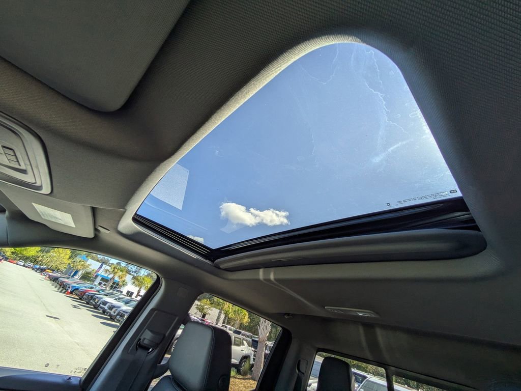 Used 2024 Chevrolet Silverado 1500 LT Trail Boss w/ Convenience Package II image 21