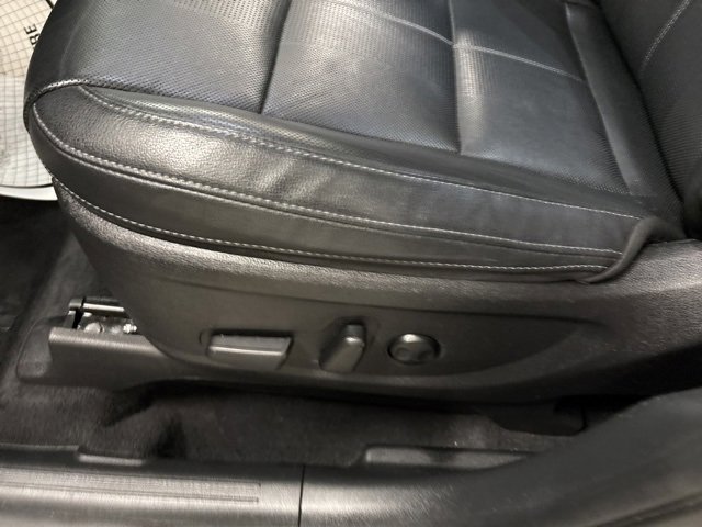 Used 2021 Kia Telluride EX w/ EX Premium Package image 17