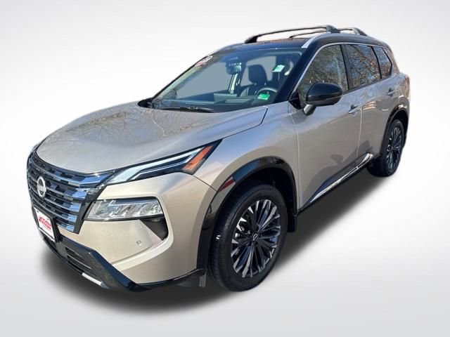 Used 2026 Nissan Rogue Platinum w/ Platinum Premium Package image 2