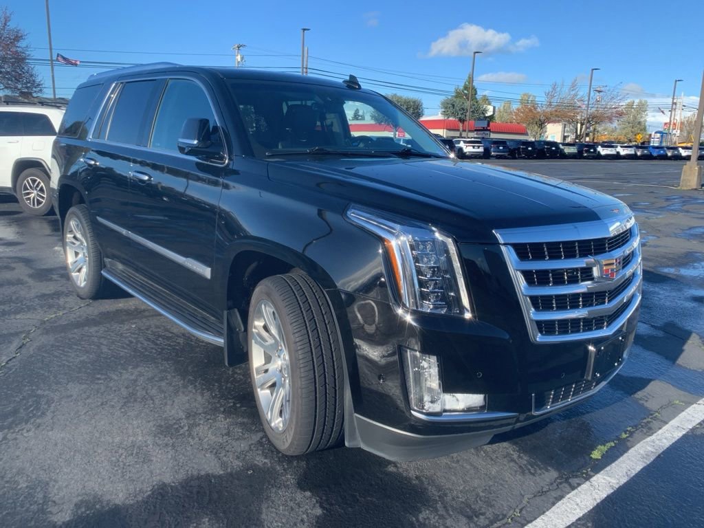 Used 2019 Cadillac Escalade Luxury image 5