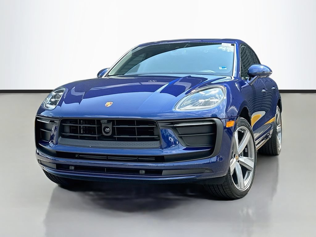 New 2026 Porsche Macan AWD/4WD video 1