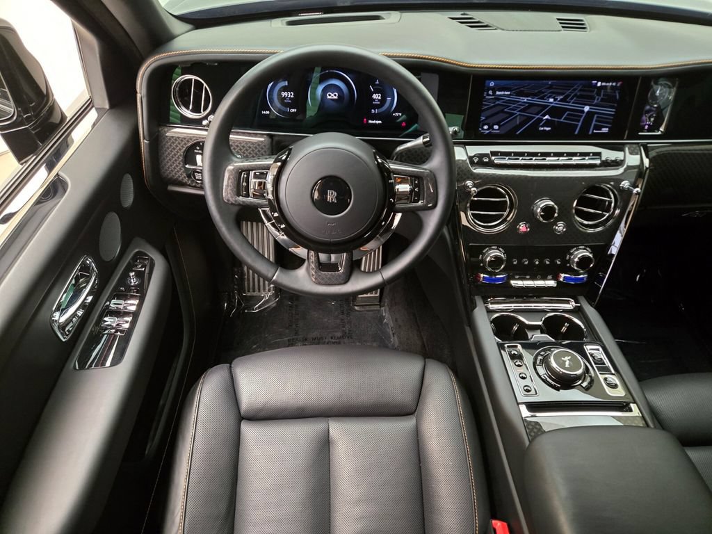 Certified 2025 Rolls-Royce Cullinan Black Badge AWD/4WD image 18