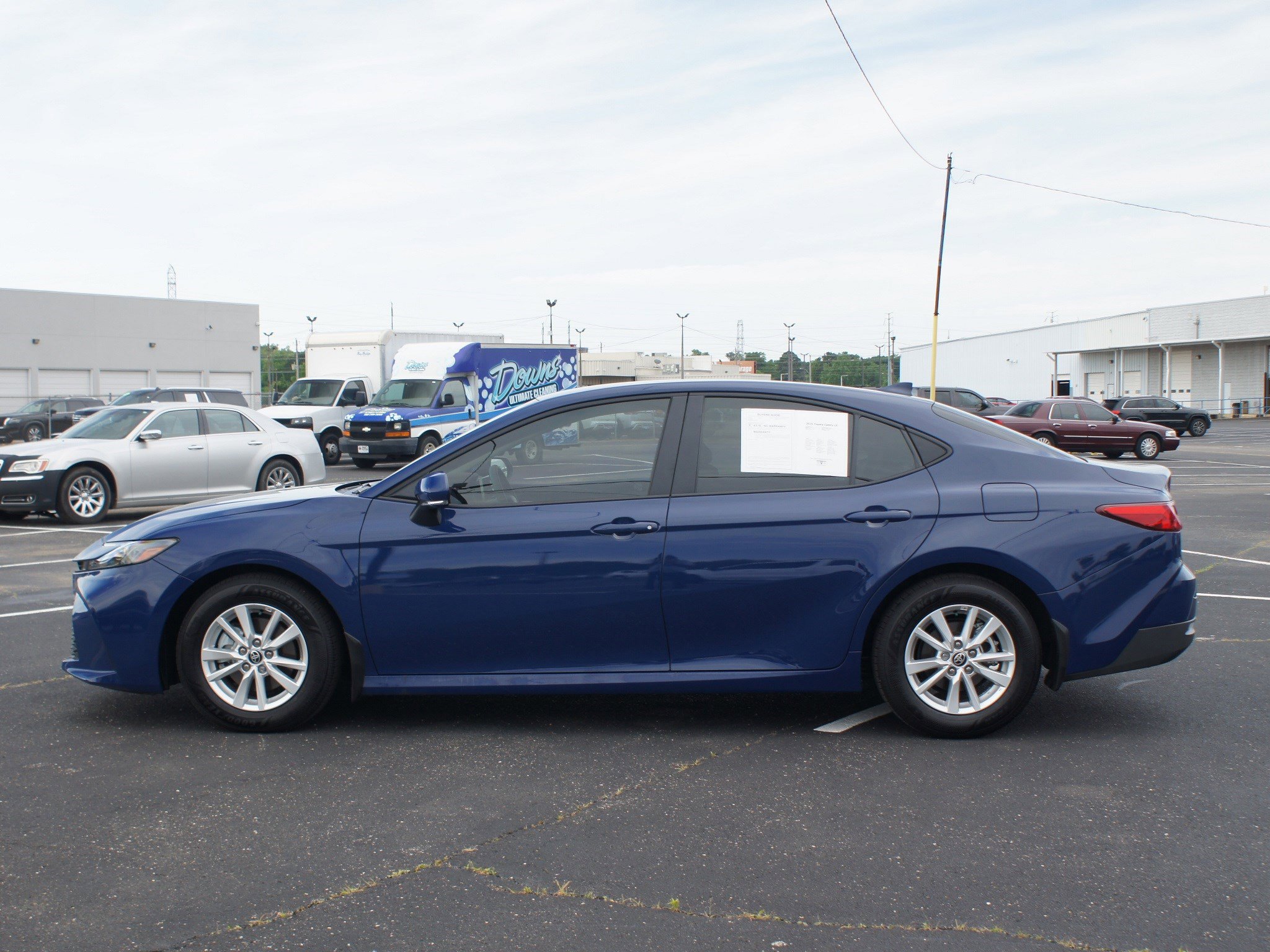 Used 2025 Toyota Camry LE w/ Convenience Package FWD image 13