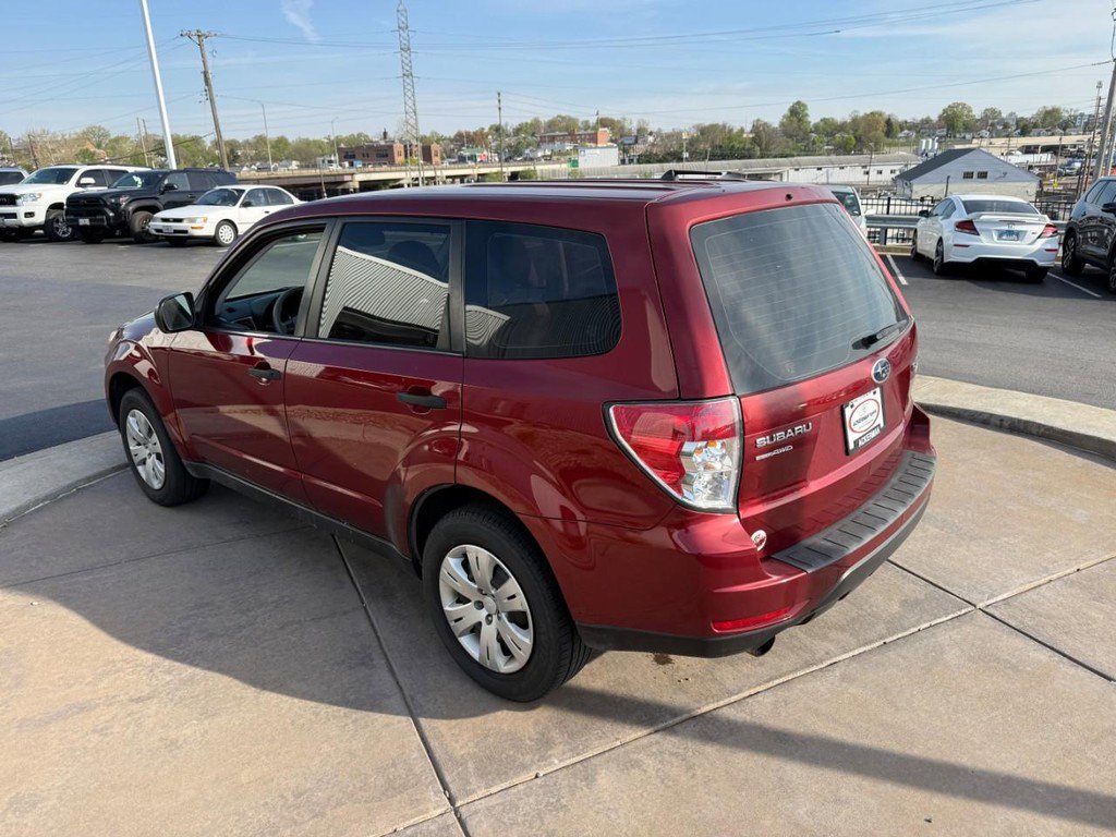 Used 2011 Subaru Forester 2.5X image 7
