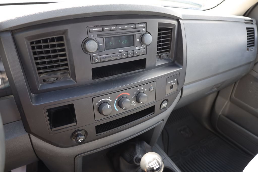 Used 2007 Dodge Ram 1500 Truck ST w/ V6 Value Group RWD image 15