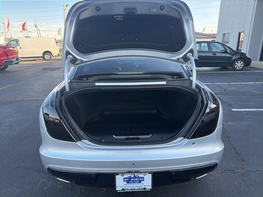 Used 2018 Jaguar XJ L Portfolio image 26