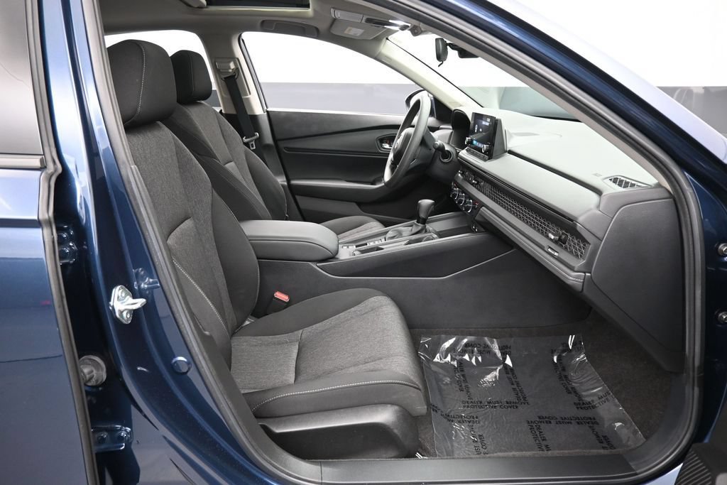 Certified 2024 Honda Accord EX image 34