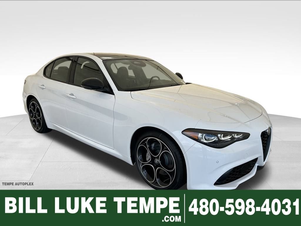 New 2025 Alfa Romeo Giulia w/ Driving Assist Package video 1