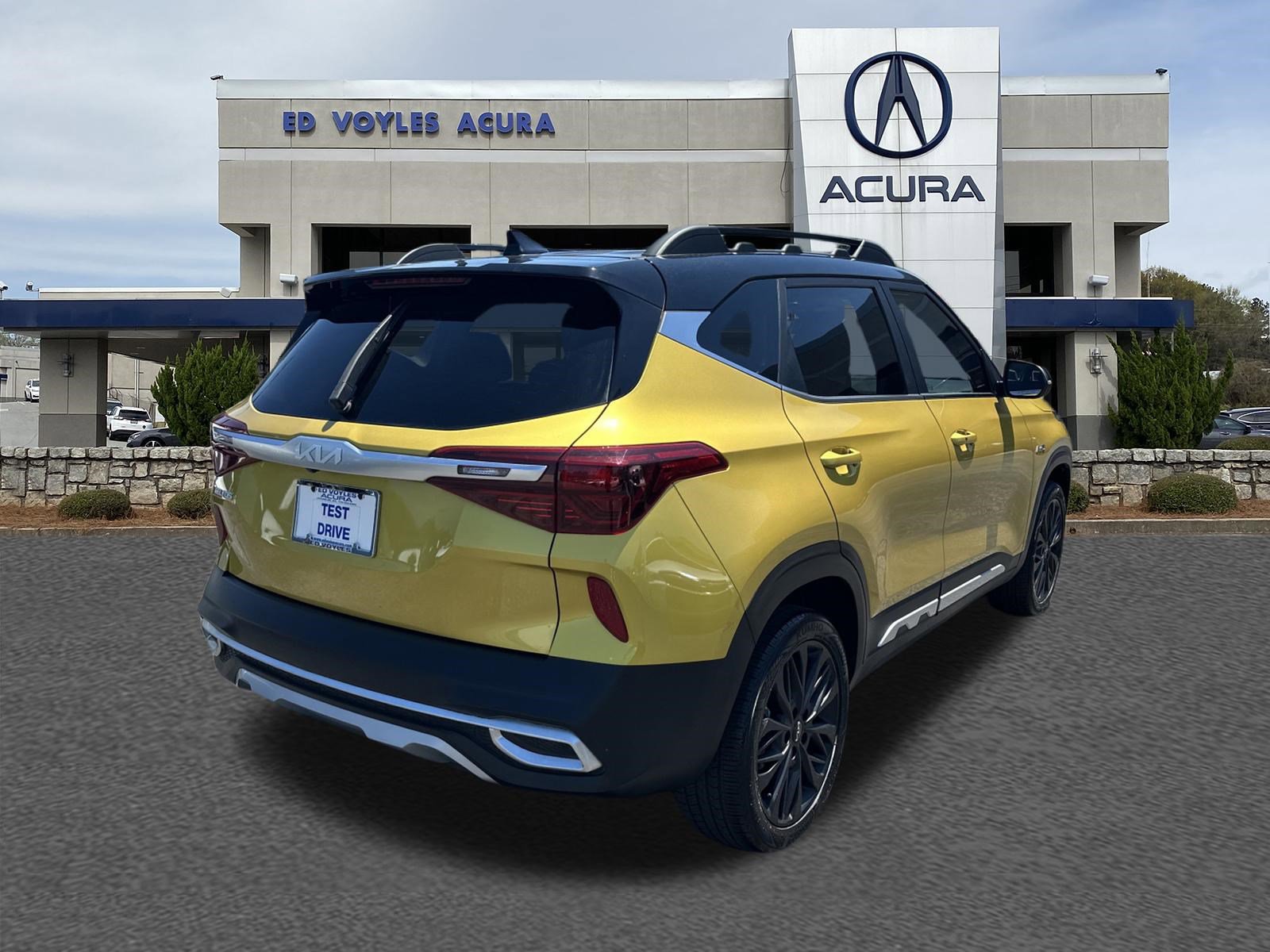 Used 2023 Kia Seltos Nightfall Edition AWD/4WD image 7