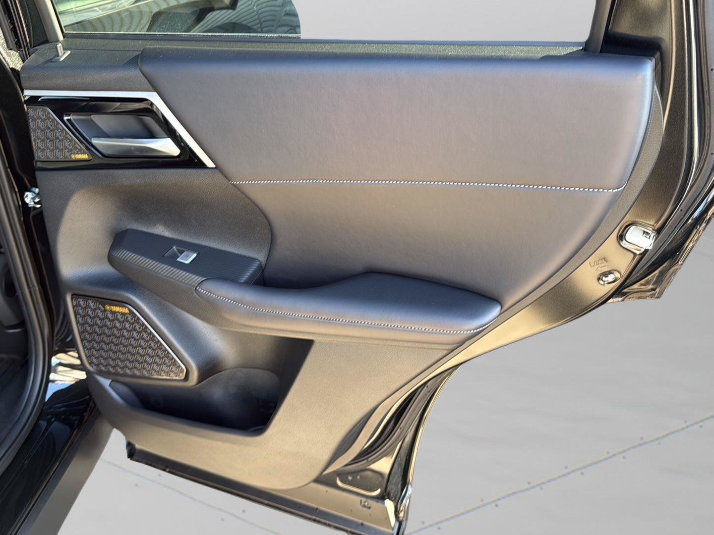 New 2026 Mitsubishi Outlander SE FWD image 30