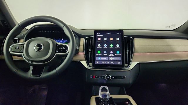 New 2026 Volvo XC90 T8 Plus w/ Protection Package Premier AWD/4WD image 27