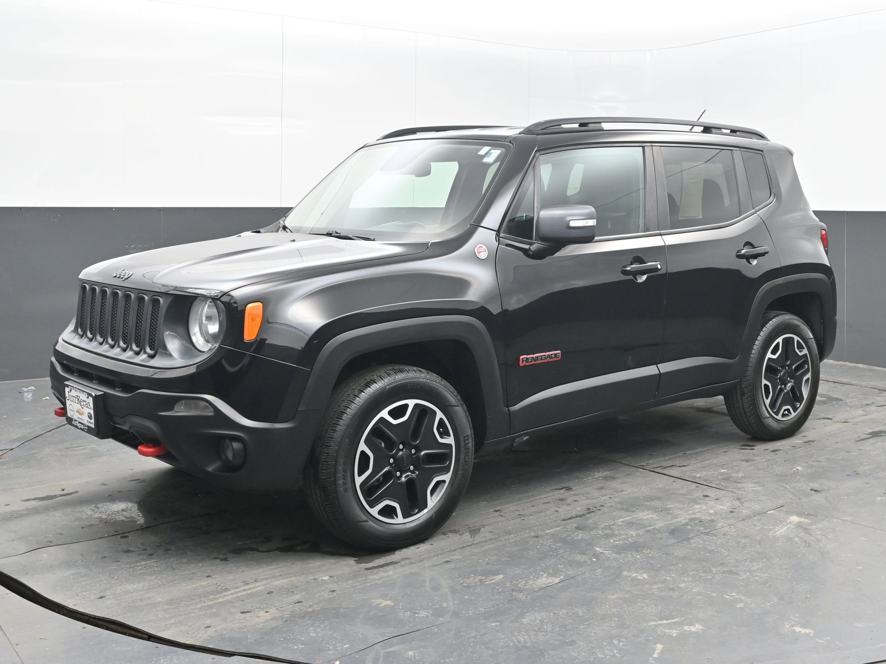Used 2017 Jeep Renegade Trailhawk image 5