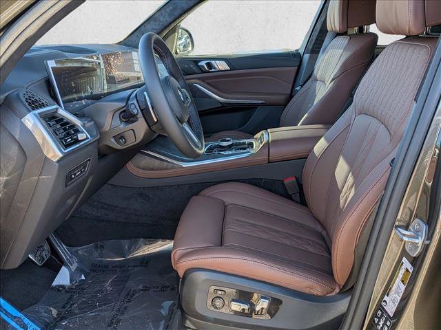 New 2026 BMW X7 M60i image 4