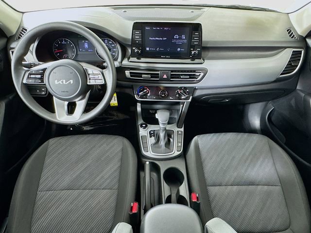 Used 2023 Kia Seltos LX image 23