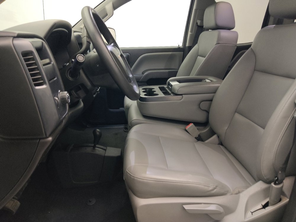 Used 2019 Chevrolet Silverado 1500 LD AWD/4WD image 17