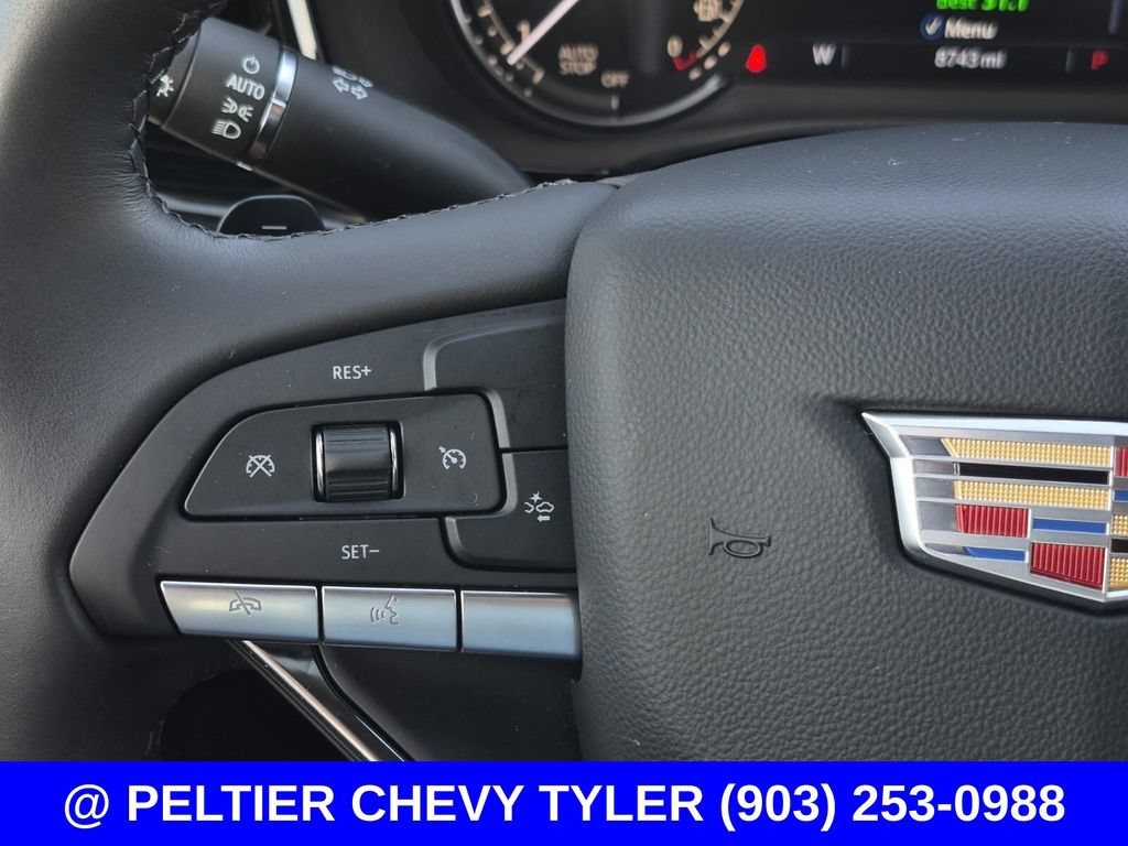 Used 2025 Cadillac XT6 Luxury FWD image 24