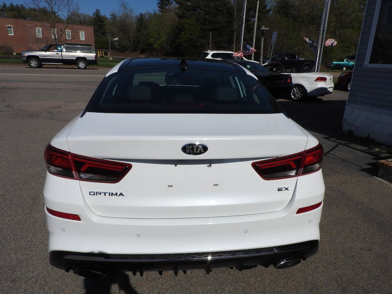 Used 2019 Kia Optima EX w/ EX Premium Package FWD image 5