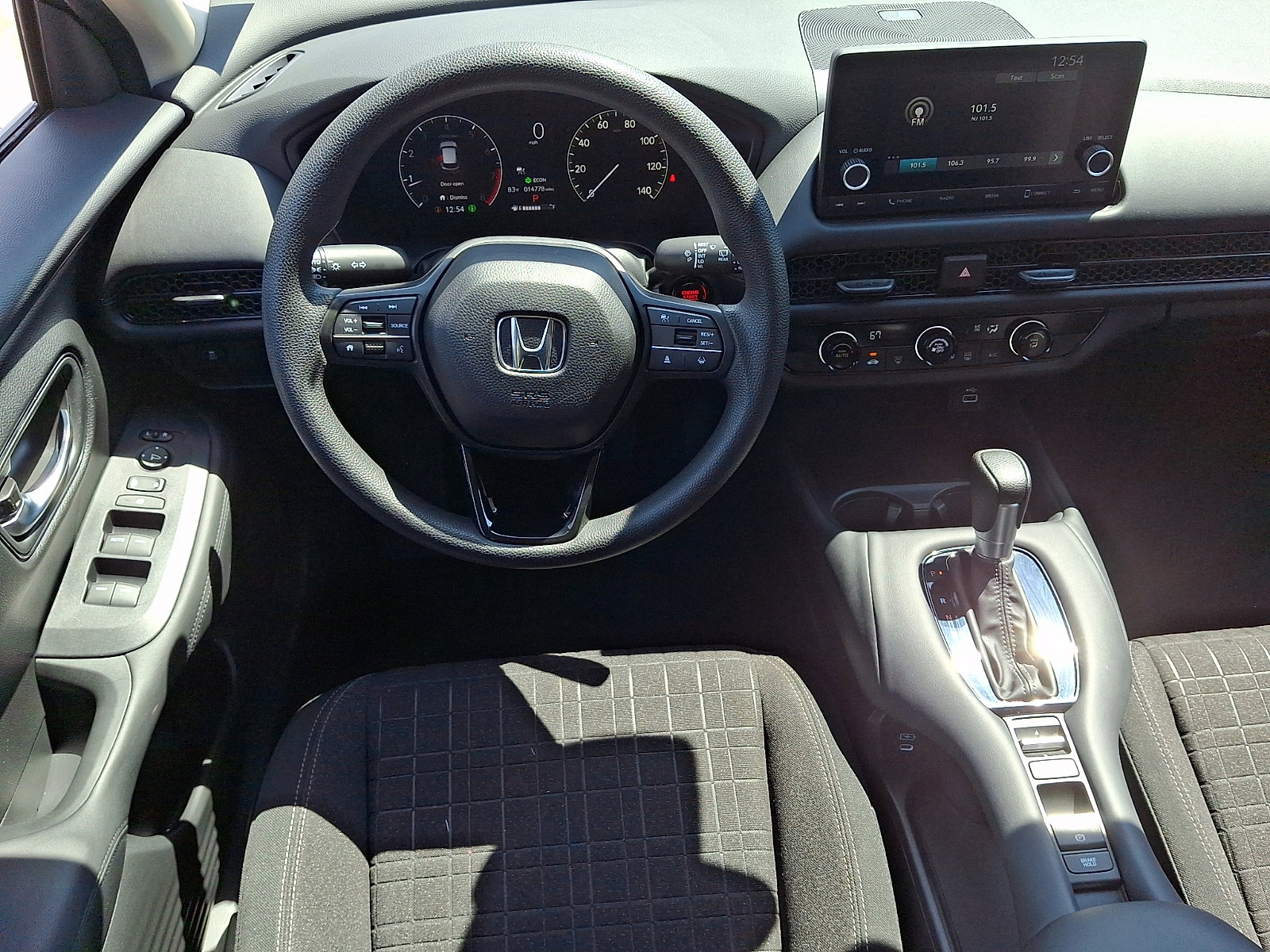 Used 2024 Honda HR-V LX image 12