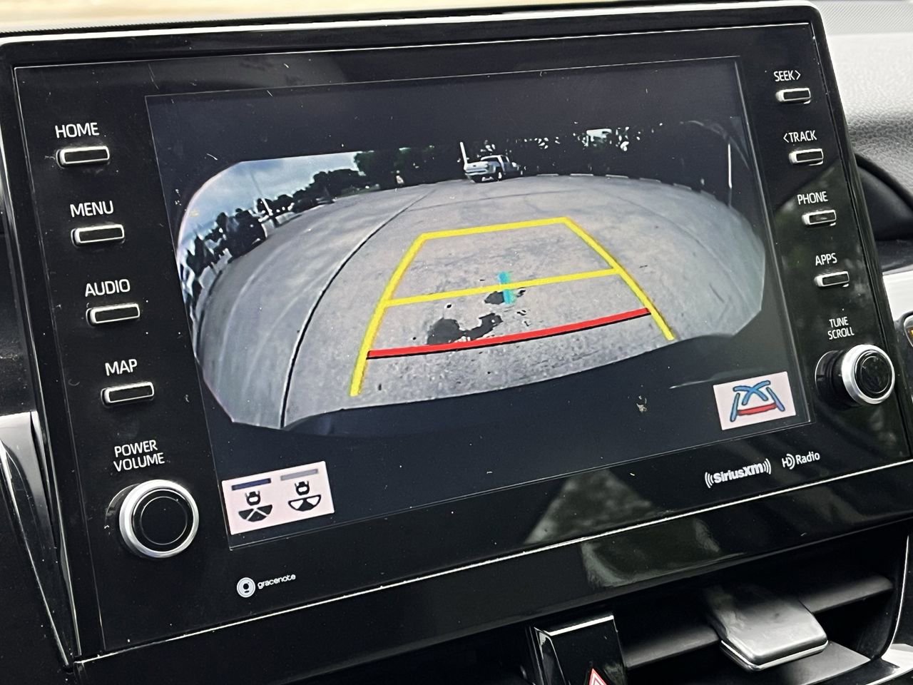 Used 2023 Toyota Camry SE w/ Audio Upgrade Package FWD image 16