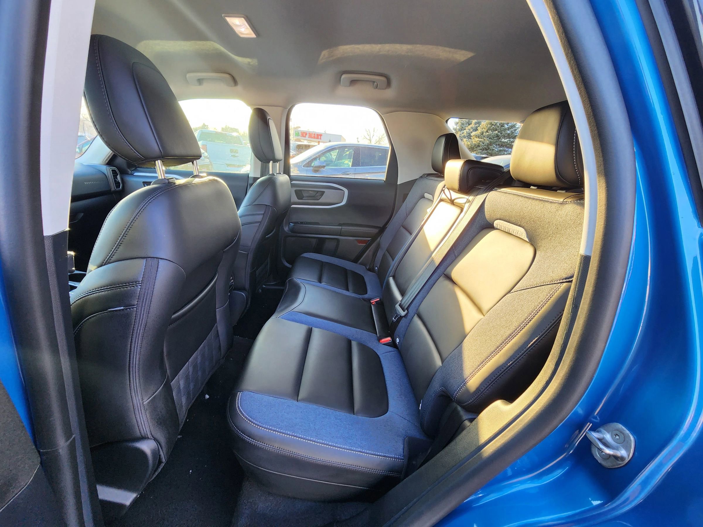 Used 2025 Ford Bronco Sport Outer Banks image 18