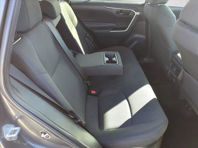 Used 2020 Toyota RAV4 LE image 20