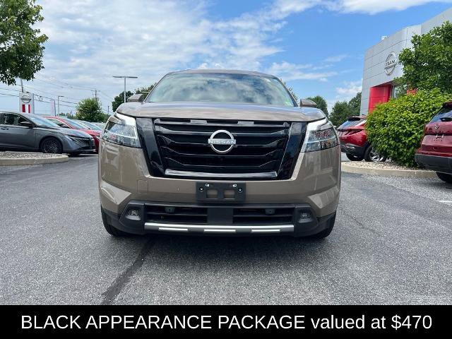 Certified 2024 Nissan Pathfinder Platinum w/ Lighting Package (N93) AWD/4WD image 7