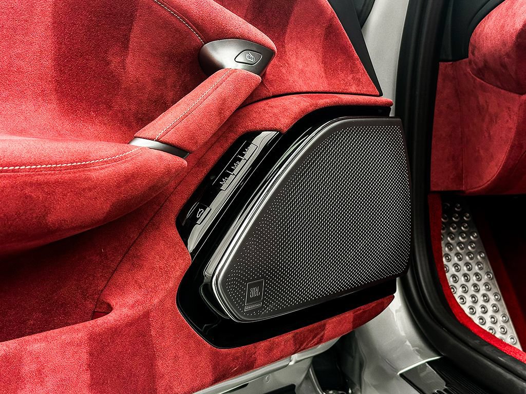 Used 2025 Ferrari Roma Spider RWD image 13
