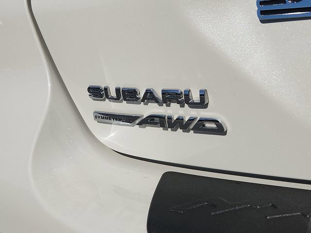 Certified 2025 Subaru Crosstrek 2.0i image 8