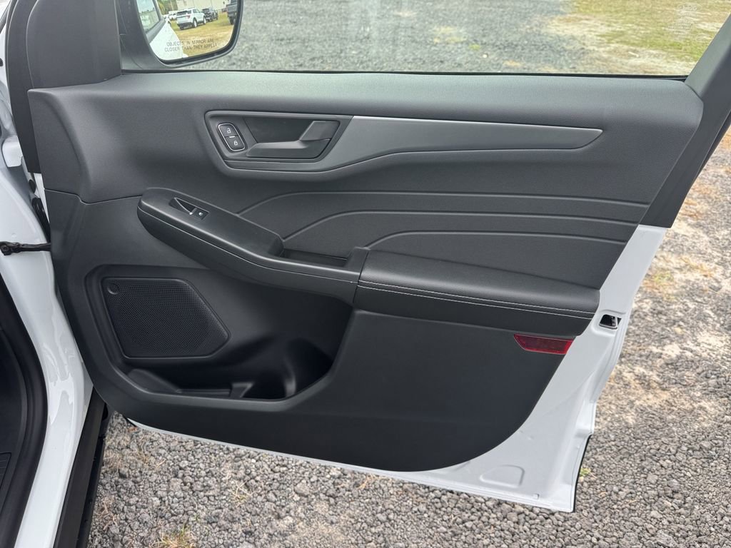 New 2026 Ford Escape Active FWD image 19